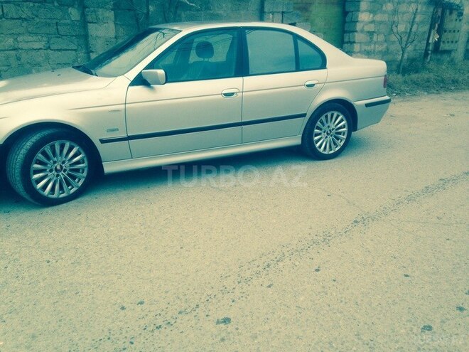 BMW 540 1999, 223,000 km - 4.4 l - Sumqayıt
