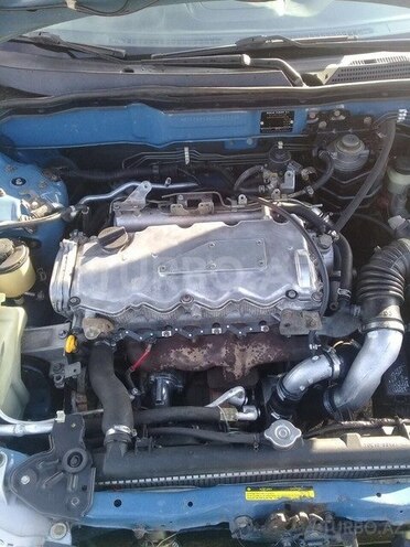 Nissan Almera 2001, 340,000 km - 2.2 l - Bakı