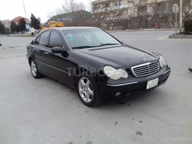 Mercedes C 320 2001, 356,278 km - 3.2 l - Sumqayıt
