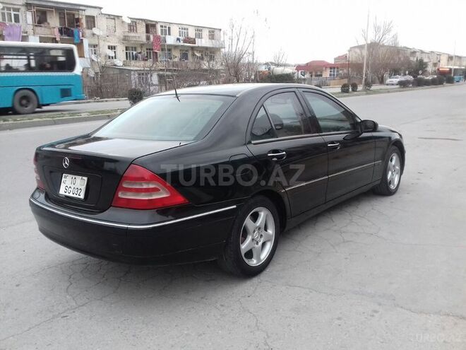 Mercedes C 320 2001, 356,278 km - 3.2 l - Sumqayıt