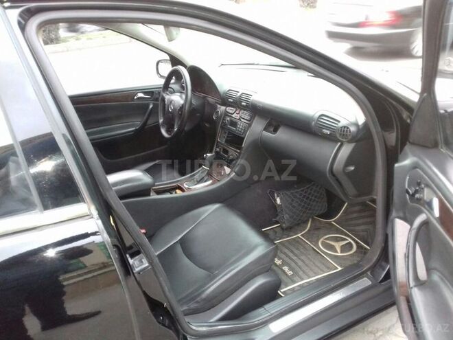 Mercedes C 320 2001, 356,278 km - 3.2 l - Sumqayıt