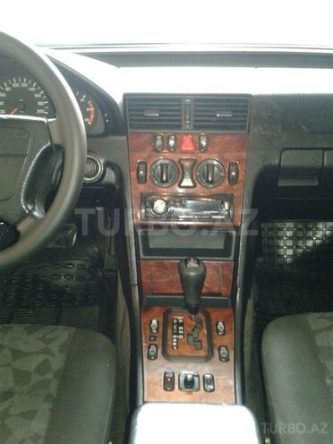 Mercedes C 220 1998, 2,980,130 km - 0.2 л - Gəncə
