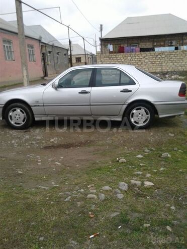 Mercedes C 220 1998, 2,980,130 km - 0.2 л - Gəncə