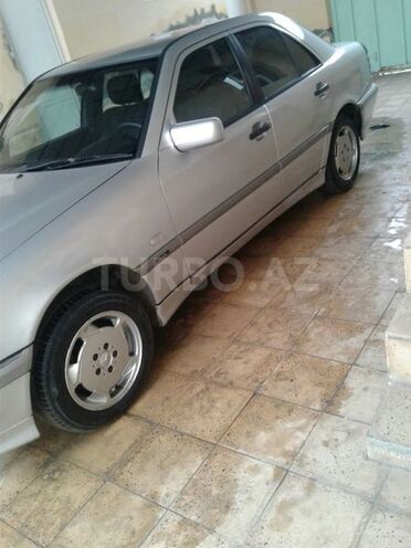 Mercedes C 220 1998, 2,980,130 km - 0.2 л - Gəncə