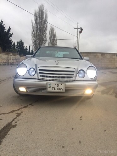 Mercedes E 230 1996, 342,455 km - 2.3 l - Bakı