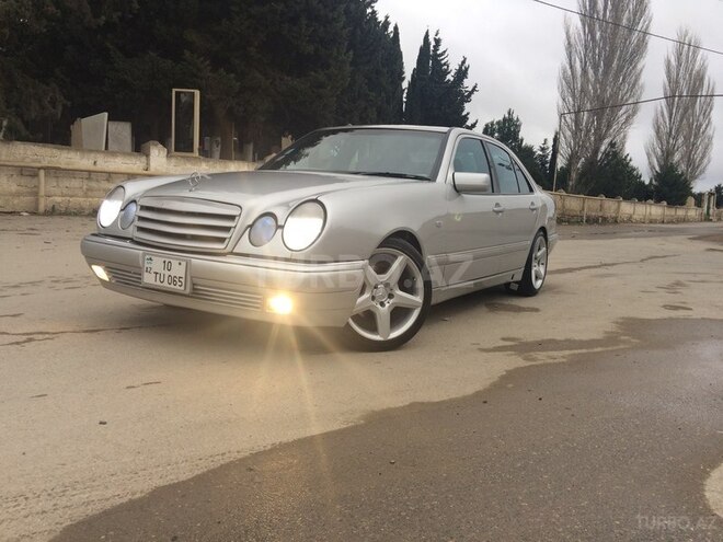 Mercedes E 230 1996, 342,455 km - 2.3 l - Bakı