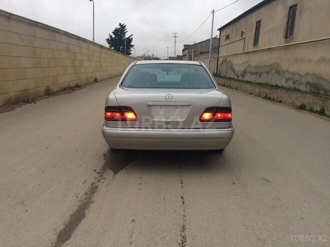 Mercedes E 230 1996, 342,455 km - 2.3 l - Bakı
