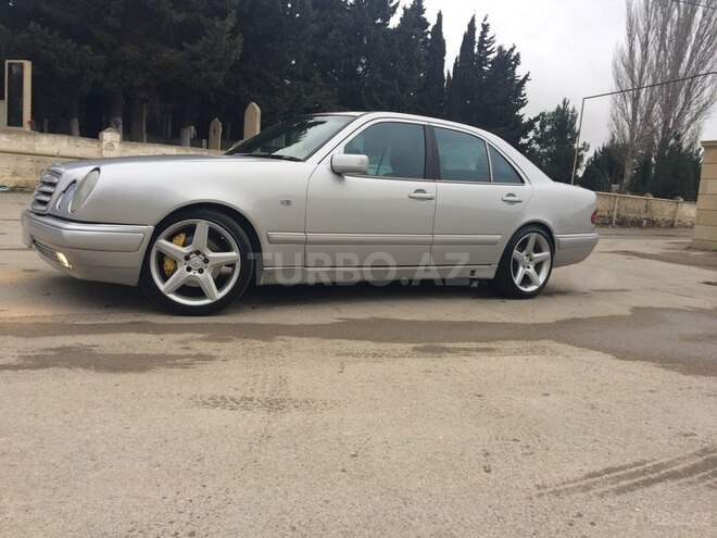 Mercedes E 230 1996, 342,455 km - 2.3 l - Bakı