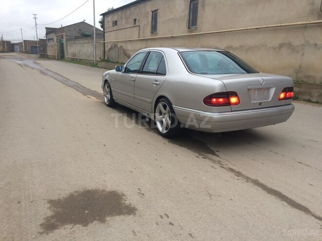 Mercedes E 230 1996, 342,455 km - 2.3 l - Bakı