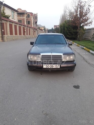 Mercedes E 300 1993, 355,000 km - 0.3 l - Bakı