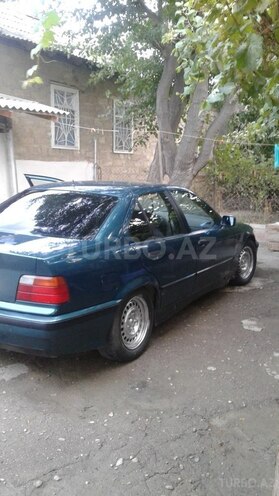 BMW 320 1992, 10,000 km - 0.2 l - Bakı
