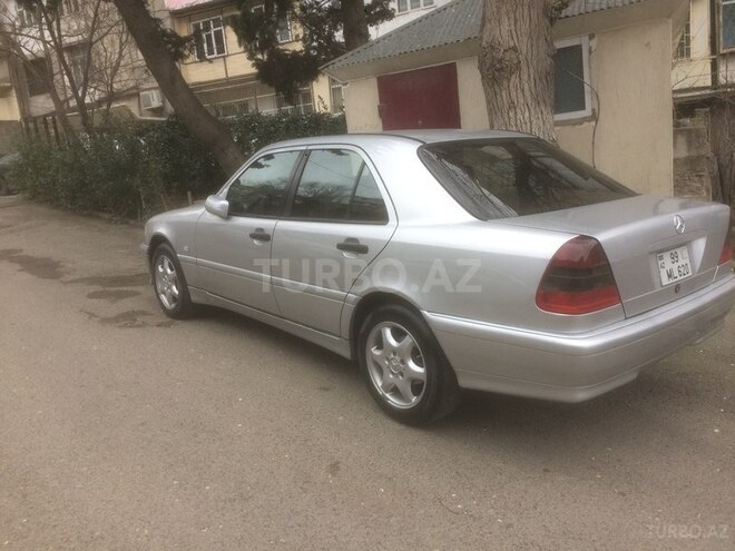 Mercedes C 200 1999, 185,000 km - 2.0 л - Bakı