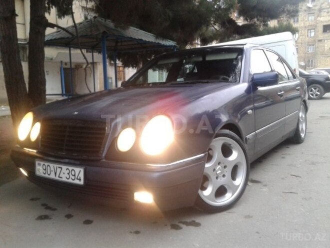 Mercedes E 240 1998, 244,000 km - 1.7 l - Bakı