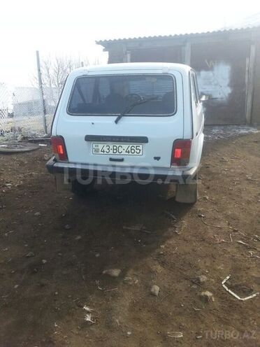 LADA (VAZ) Niva 2000, 21,000 km - 1.7 l - Lerik
