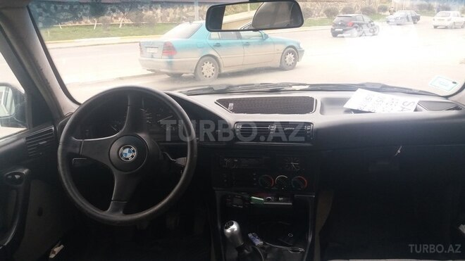 BMW 525 1990, 350,000 km - 2.5 л - Bakı