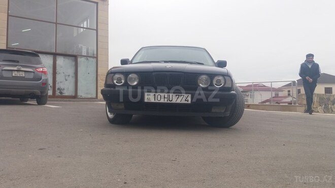 BMW 525 1990, 350,000 km - 2.5 л - Bakı