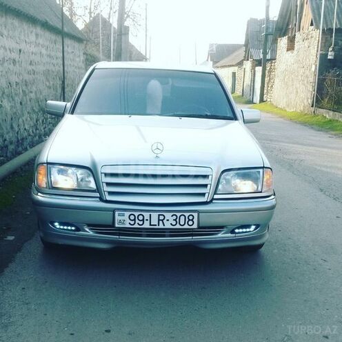Mercedes C 240 2000, 230,244 km - 0.1 л - Zaqatala