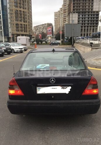 Mercedes C 180 1997, 291,526 km - 1.8 l - Bakı
