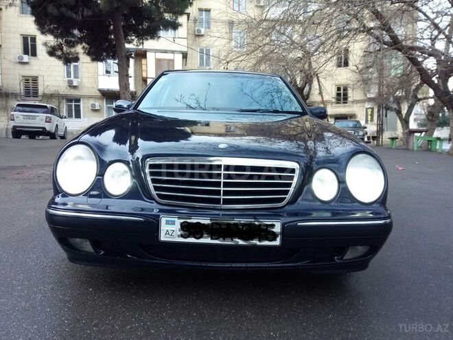 Mercedes E 320 2001, 233,000 km - 3.2 л - Bakı