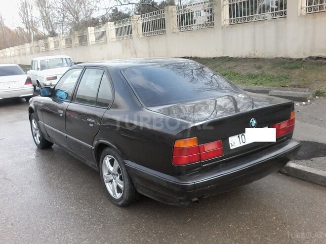 BMW 518 1993, 211,458 km - 1.8 l - Bakı