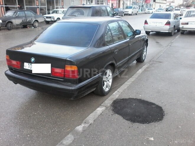 BMW 518 1993, 211,458 km - 1.8 l - Bakı