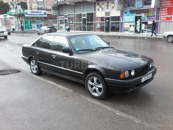 BMW 518 1993, 211,458 km - 1.8 l - Bakı