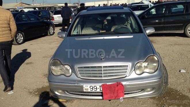 Mercedes C 240 2002, 50,000 km - 1.7 l - Bakı