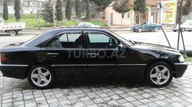 Mercedes C 230 1997, 327,964 km - 2.3 l - Bakı