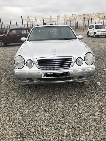 Mercedes E 260 2000, 129,916 km - 2.4 l - Gəncə