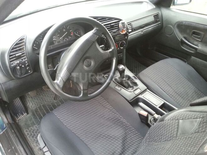 BMW 320 1993, 400,000 km - 0.2 l - Bakı