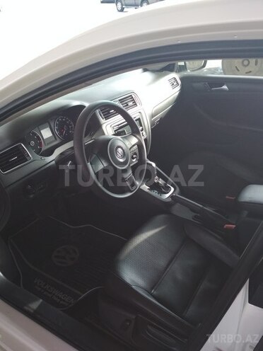 Volkswagen Jetta 2013, 92,000 km - 1.8 л - Bakı