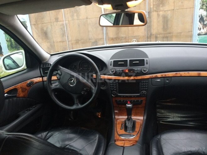 Mercedes E 280 2006, 313,000 km - 3.0 l - Bakı