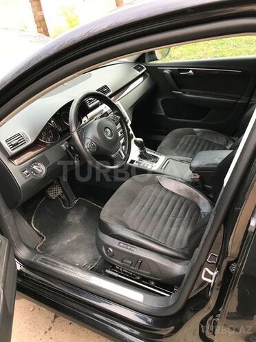 Volkswagen Passat 2012, 144,000 km - 1.8 l - Salyan