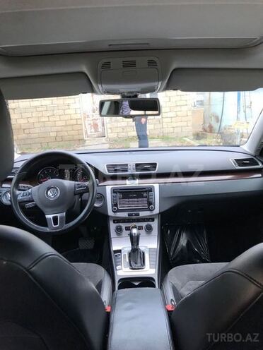 Volkswagen Passat 2012, 144,000 km - 1.8 l - Salyan
