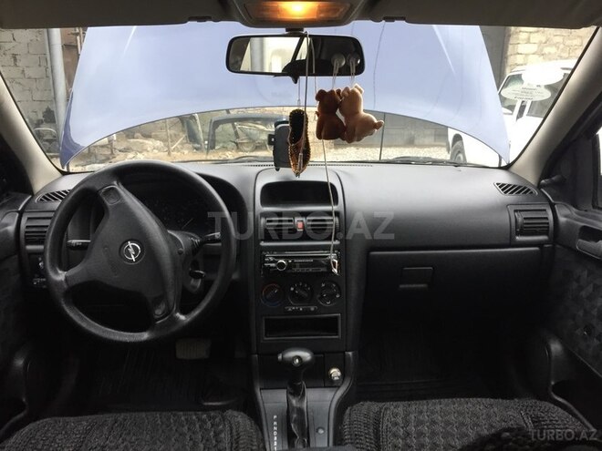 Opel Astra 1998, 180,000 km - 1.6 l - Bakı