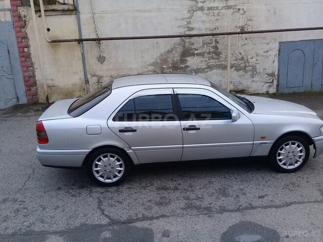 Mercedes C 180 1993, 369,785 km - 1.8 l - Bakı