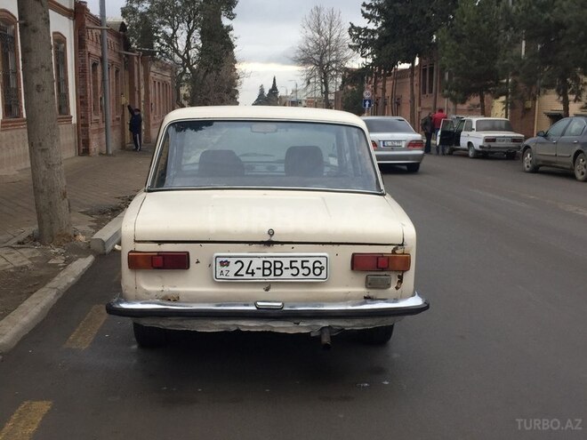 LADA (VAZ) 21011 1985, 428,000 km - 1.3 l - Gəncə