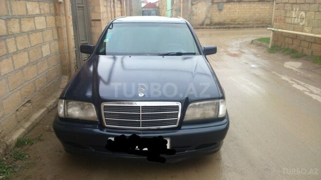 Mercedes C 220 1998, 215,000 km - 2.2 л - Bakı