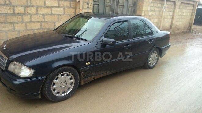Mercedes C 220 1998, 215,000 km - 2.2 л - Bakı