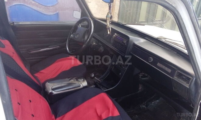 LADA (VAZ) 2105 1988, 295,000 km - 1.3 l - Bakı