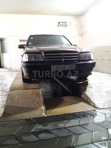 Mercedes C 200 1999, 290,000 km - 0.2 л - Şirvan