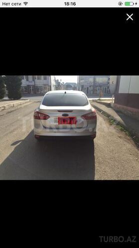 Ford Focus 2013, 830,000 km - 1.6 л - Gəncə