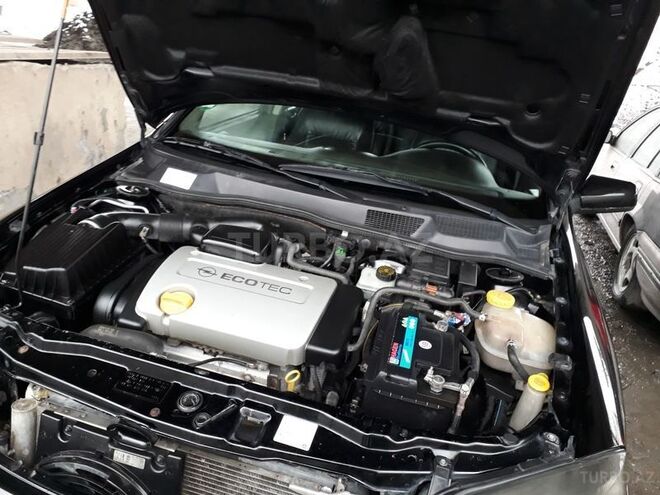 Opel Astra 1999, 206,000 km - 1.6 l - Şəki