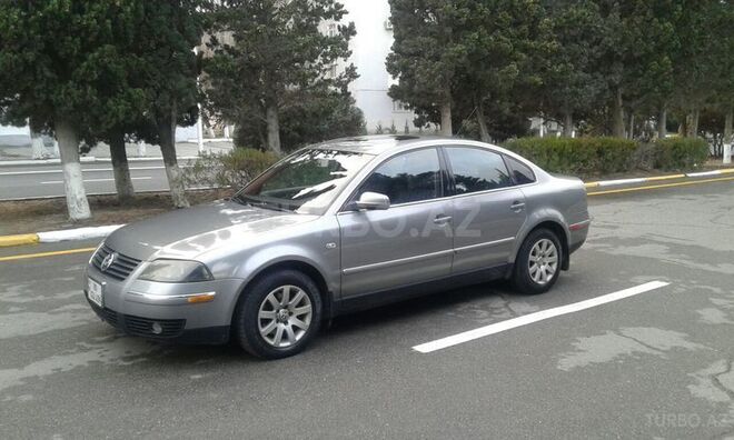 Volkswagen Passat 2002, 256,000 km - 1.8 л - Sumqayıt