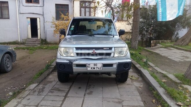 Mitsubishi Pajero io 1998, 157,000 km - 1.8 l - Bakı