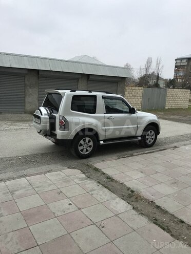 Mitsubishi Pajero 2007, 145,000 km - 0.3 l - Mingəçevir