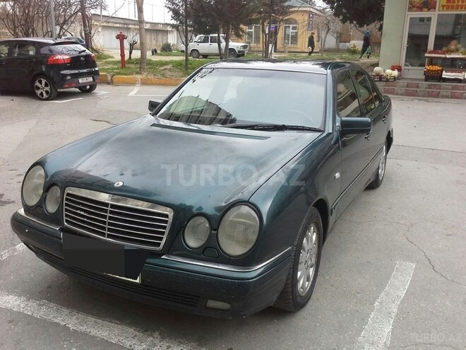 Mercedes E 200 1998, 276,000 km - 2.0 l - Bakı