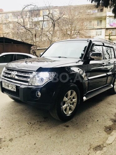 Mitsubishi Pajero 2008, 139,000 km - 3.0 l - Bakı