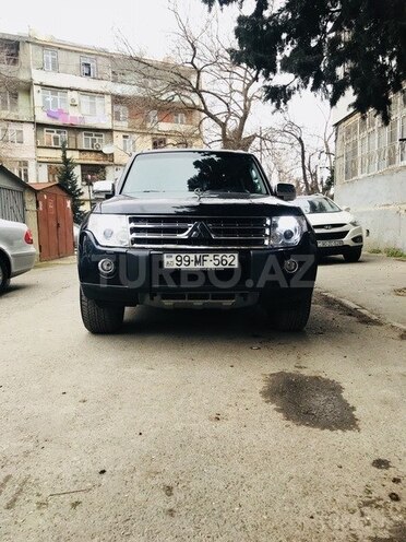 Mitsubishi Pajero 2008, 139,000 km - 3.0 l - Bakı