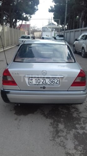 Mercedes C 220 1994, 302,000 km - 2.2 l - Bakı